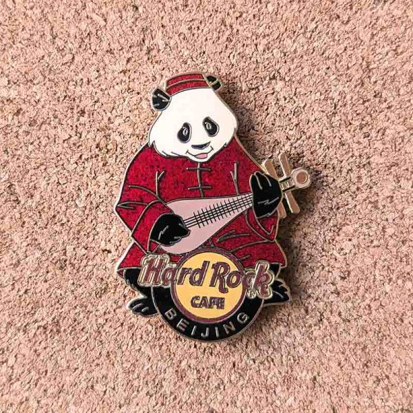 Beijing - panda playing a lute - Hard Rock Cafe vintage pin badge