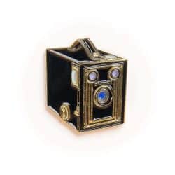 Brownie - vintage camera pin badge