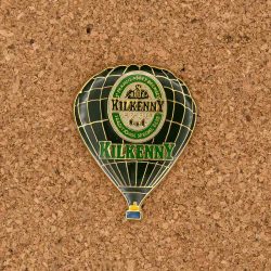 Kilkenny Irish Beer - hot air balloon advertising vintage pin badge