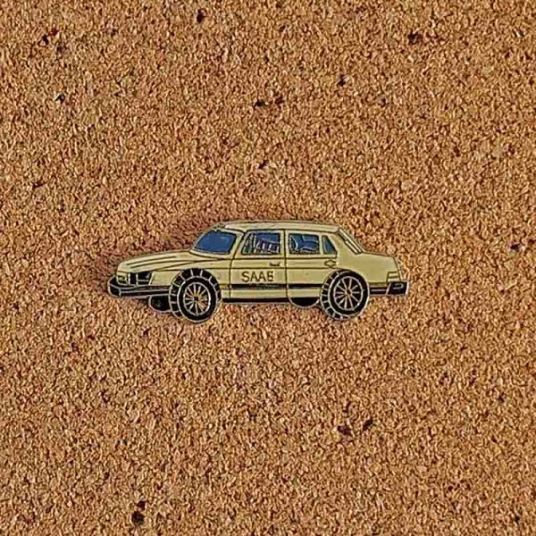 Saab - white car vintage pin badge
